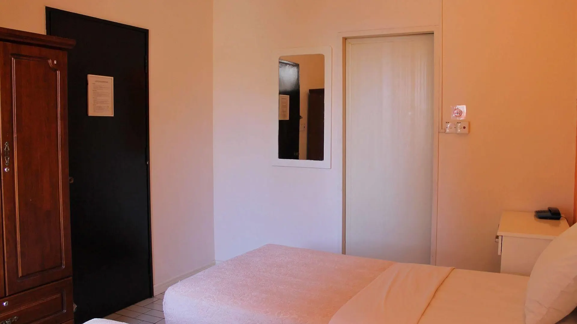 Victoria Hotel&Hostel Kota Kinabalu